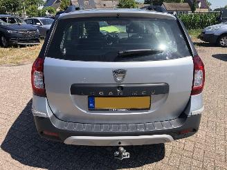 Dacia Logan Logan MCV 1.0 TCe Bi-Fuel Stepway Serie Limitee 15th Anniv. picture 4