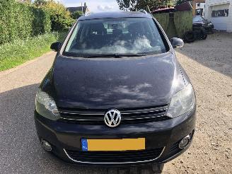 Schadeauto Volkswagen Golf plus 1.4 TSI HIGH-LINE 2011/9