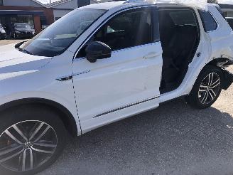 Volkswagen Tiguan 1.4 TSI ACT HIGH-LINE picture 11