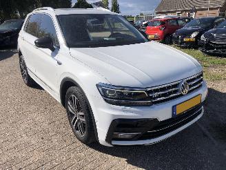 Volkswagen Tiguan 1.4 TSI ACT HIGH-LINE picture 3