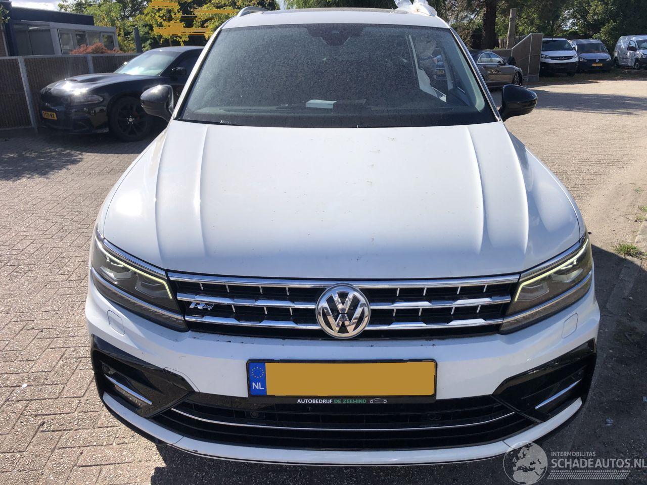 Volkswagen Tiguan 1.4 TSI ACT HIGH-LINE