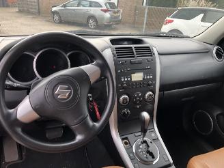 Suzuki Grand-vitara Grand Vitara 2.0-16V JLX picture 13