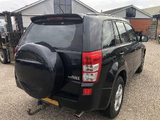Suzuki Grand-vitara Grand Vitara 2.0-16V JLX picture 6