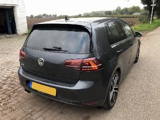 Volkswagen Golf 2.0 TDI GTD picture 10