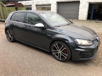 Volkswagen Golf 2.0 TDI GTD picture 7