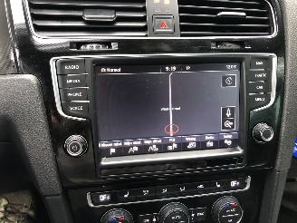 Volkswagen Golf 2.0 TDI GTD picture 21