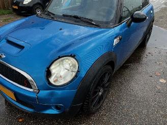 Mini Cooper S 1.6 picture 3