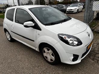 Schadeauto Renault Twingo  2011/6