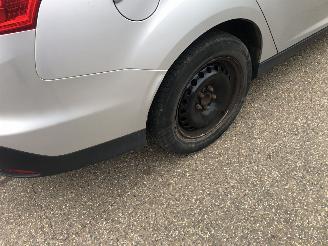 Ford Focus Focus Wagon 1.0 EcoBoost Trend picture 5