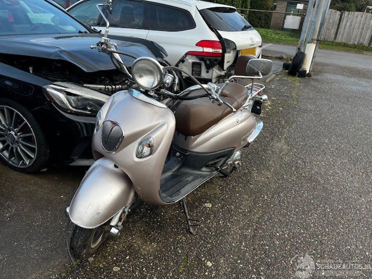 La Souris  grand retro