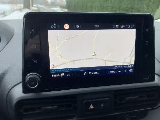Peugeot Partner Partner 1.2 PureTech Premium picture 10