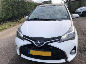 Toyota Yaris TOYOTA YARIS HYBRID picture 2