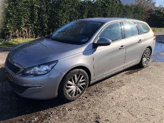 Auto incidentate Peugeot 308 308 SW 1.6 BlueHDI Access 2014/5