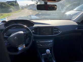 Peugeot 308 308 SW 1.6 BlueHDI Access picture 9