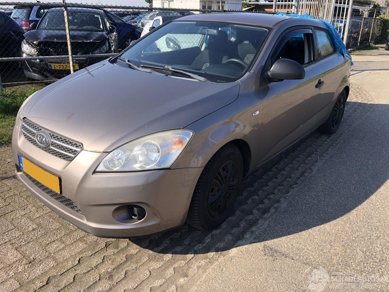 Kia Cee d PRO CEED 1.4 X-TRA