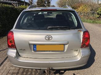Toyota Avensis Avensis Wagon 2.0 VVTi Linea Luna picture 6