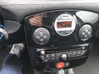 Renault Clio Clio Estate 1.5 dCi Night & Day picture 14