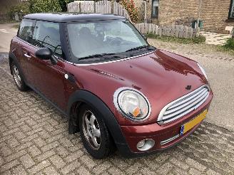 Mini Cooper 1.6 Cooper Pepper picture 3