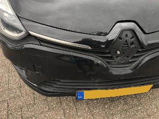 Renault Clio 0.9 TCE  BOSE picture 2