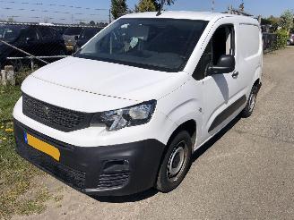 Peugeot Partner Partner 1.5 BlueHDI Premium picture 3