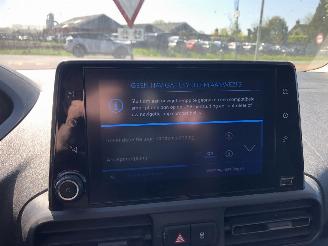 Peugeot Partner Partner 1.5 BlueHDI Premium picture 9