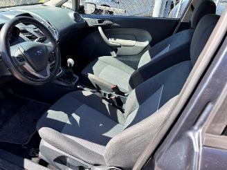Ford Fiesta 1.25 limited picture 7