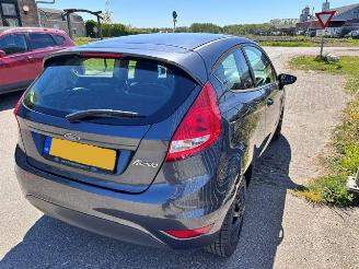 Ford Fiesta 1.25 limited picture 4