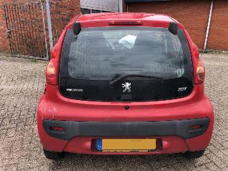 Peugeot 107 107 1.0-12V XS picture 5