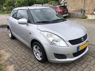 Vaurioauto  passenger cars Suzuki Swift Swift 1.2 Comfort EASSS 2013/1