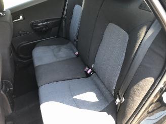Kia Ceed 1.4 VVT X-ecutive picture 16