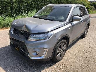 Suzuki Vitara 1.5 hybride 4x4 vier wheeeldrive picture 4