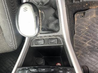 Suzuki S-Cross 1.0 boosterjet exclusive picture 18