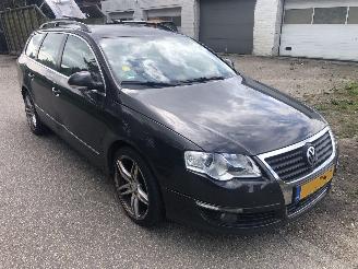 Damaged car Volkswagen Passat passat 1.6 comfortline 2006/4