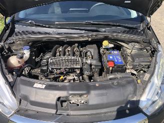 Peugeot 208 208 1.2 PureTech Blue Lion picture 10