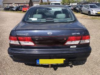 Nissan Maxima-qx Maxima QX 3.0 V6 SE picture 8