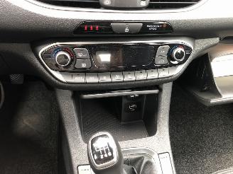 Hyundai I-30 Hyundai i30 Wagon 1.0 gdi mhev comfort smart picture 14