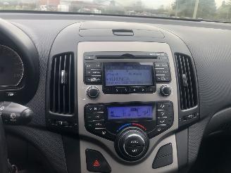 Hyundai I-30 i30 2.0i i-Catcher picture 10