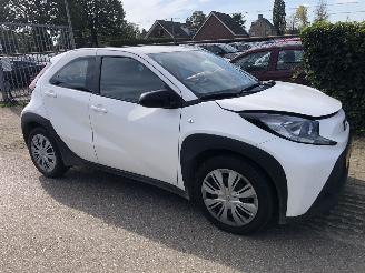 Toyota Aygo Aygo X 1.0 VVT-i MT Play picture 2