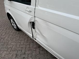 Volkswagen Transporter 2.0 TDI L2H1 Automaat 1e Eig NAP Navi Cruise picture 15