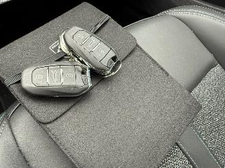 Peugeot 308 1.2 Puretech Active Pack Navi Cima picture 14