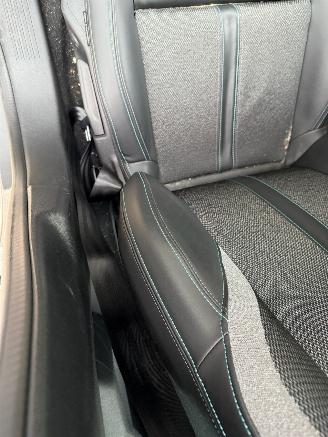 Peugeot 308 1.2 Puretech Active Pack Navi Cima picture 18