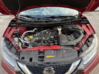 Nissan Qashqai 1.2 Tekna Pano Navi Clima NAP picture 25