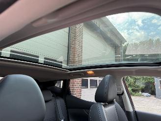 Nissan Qashqai 1.2 Tekna Pano Navi Clima NAP picture 7