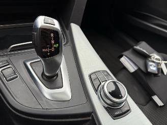 BMW 3-serie 320i High Executive Automaat Pano picture 14