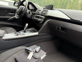 BMW 3-serie 320i High Executive Automaat Pano picture 5
