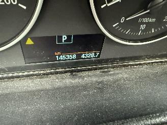 BMW 3-serie 320i High Executive Automaat Pano picture 7