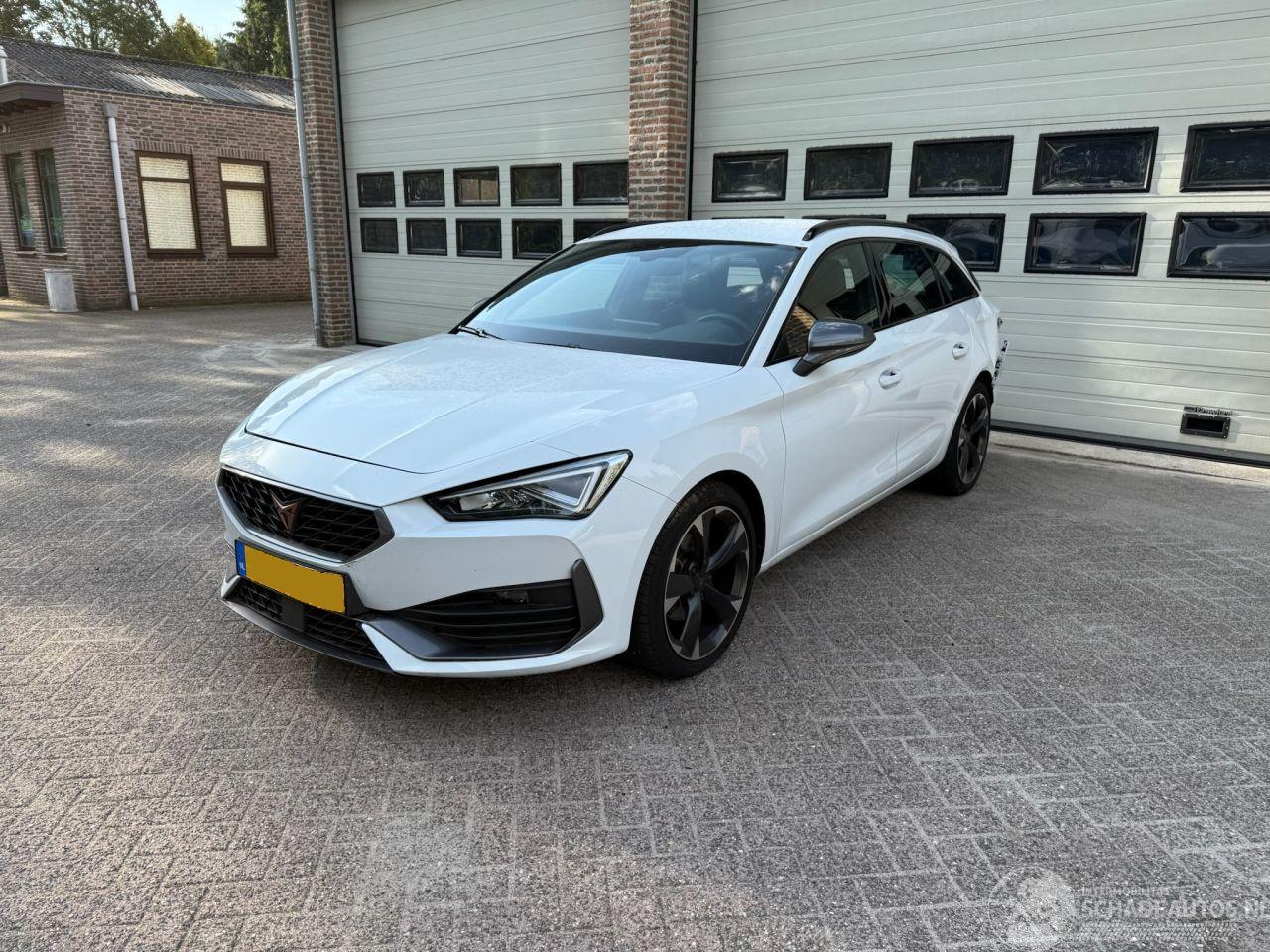 Cupra Leon 1.5 eTSI Automaat Virtual 48069 Km NAP !