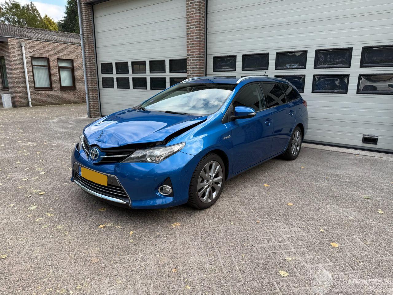Toyota Auris Touring Sports 1.8 Hybrid Executive Navi Clima Cruise NAP !
