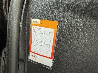 Peugeot e-208 EV Allure Pack 50 kWh Navi Clima NAP ! picture 6