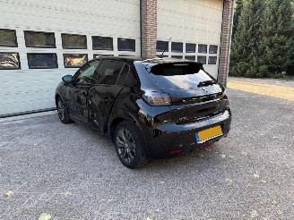 Peugeot e-208 EV Allure Pack 50 kWh Navi Clima NAP ! picture 4